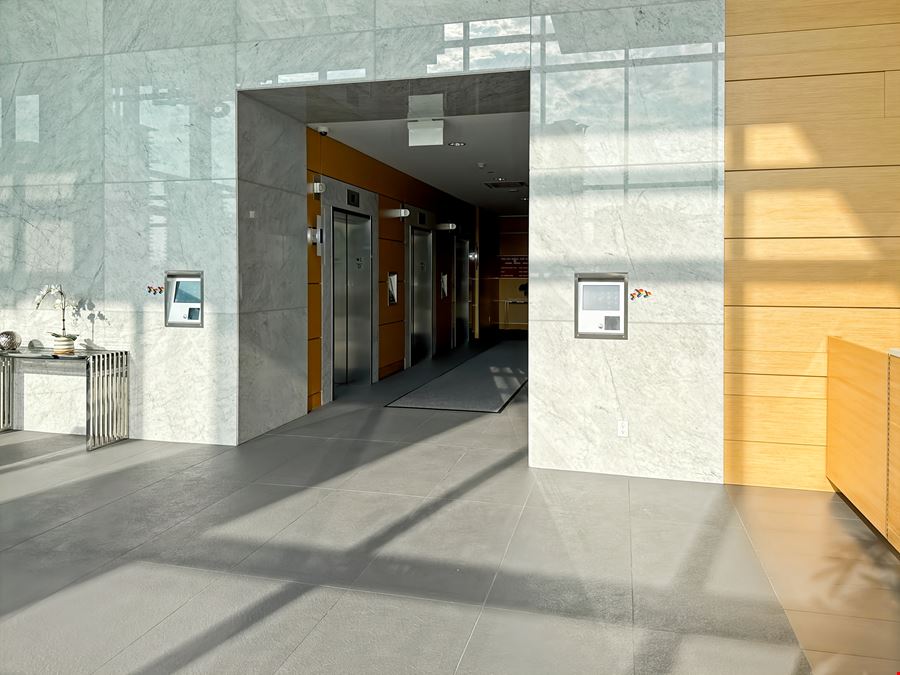 BC, Burnaby - Solo District