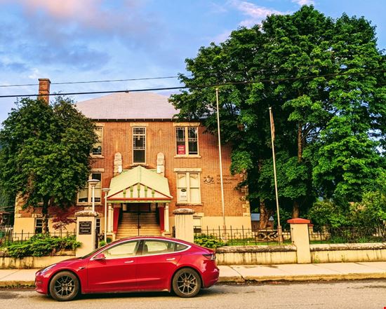 Preview of Kootenay Lake Innovation Centre Office space for Rent in Kaslo