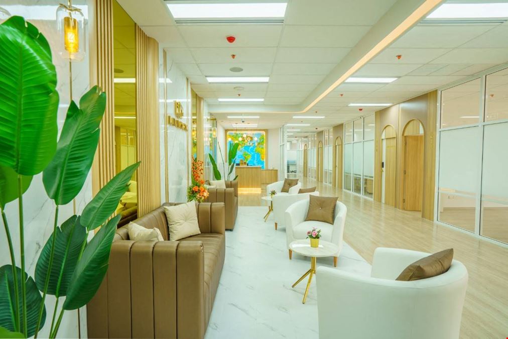 Linuxx Serviced Offices - Vanissa Building 24th Floor