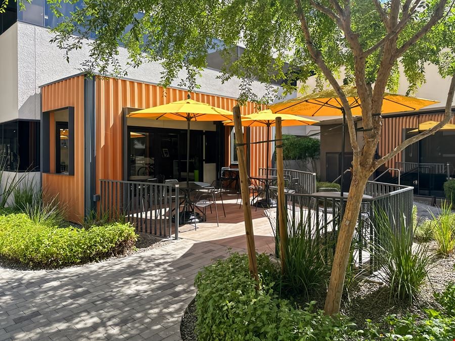 Regus - Scottsdale - Camelback Square
