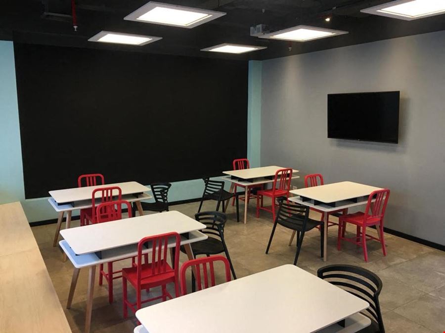 Cowork Latam - High The Golf