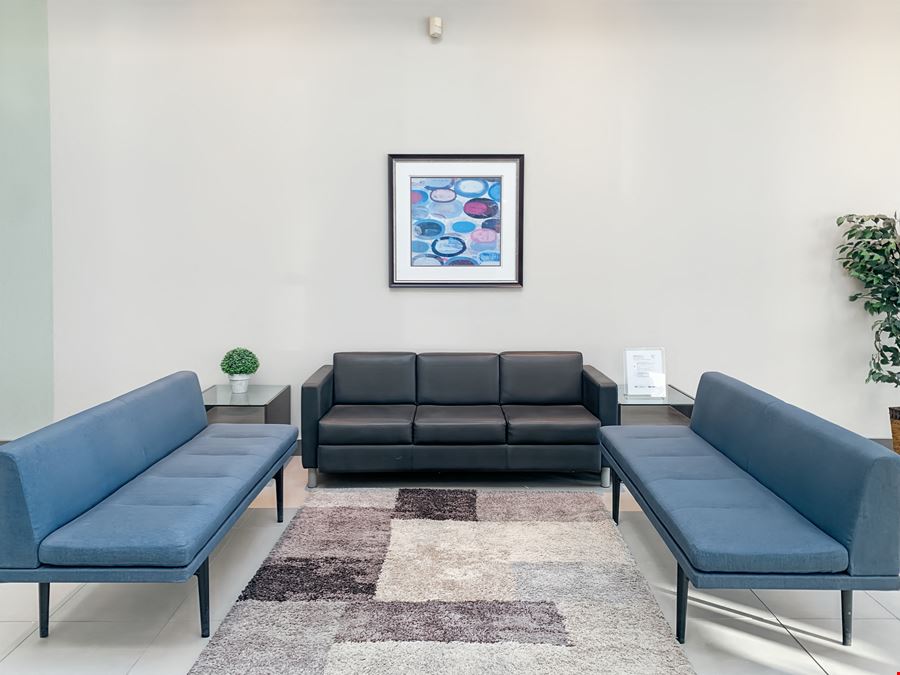 Regus - Richmond Hill