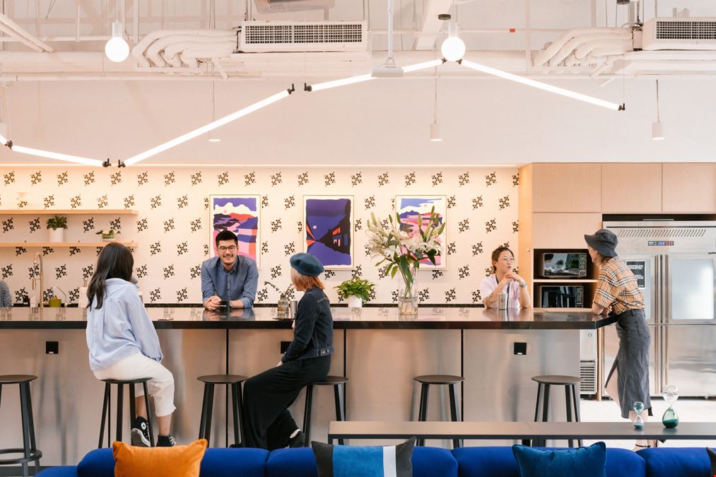 Everbright Ashmore Centre