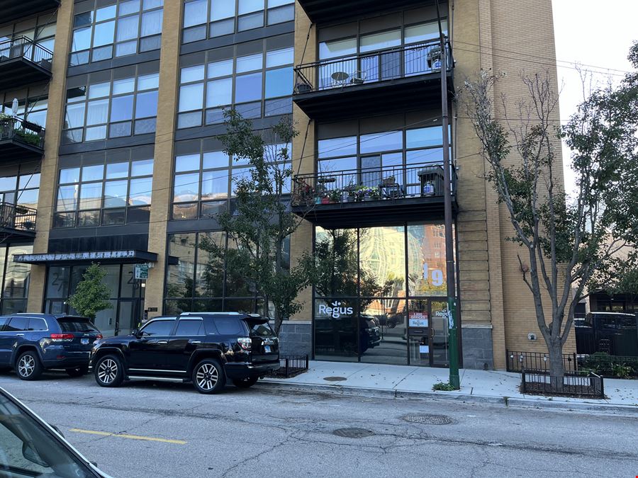 IL, Chicago - N Green St