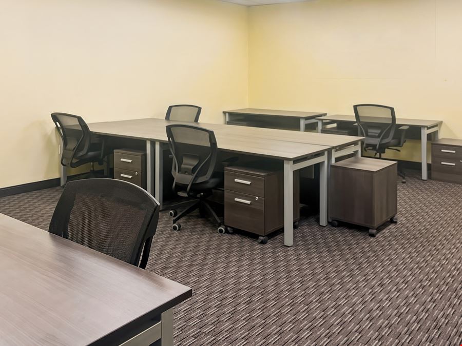 Regus - Toronto - Yonge and Richmond Centre