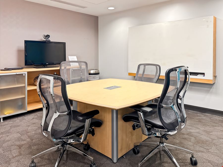 Regus - Silver Spring - Metro Plaza II