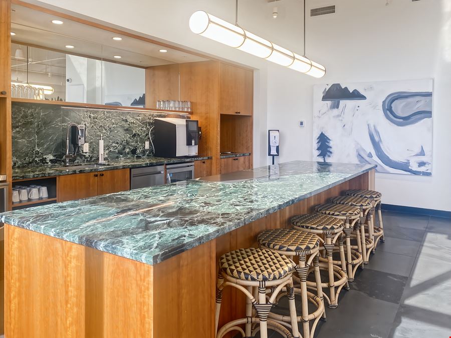 UT, Salt Lake City - 250 E 200 S