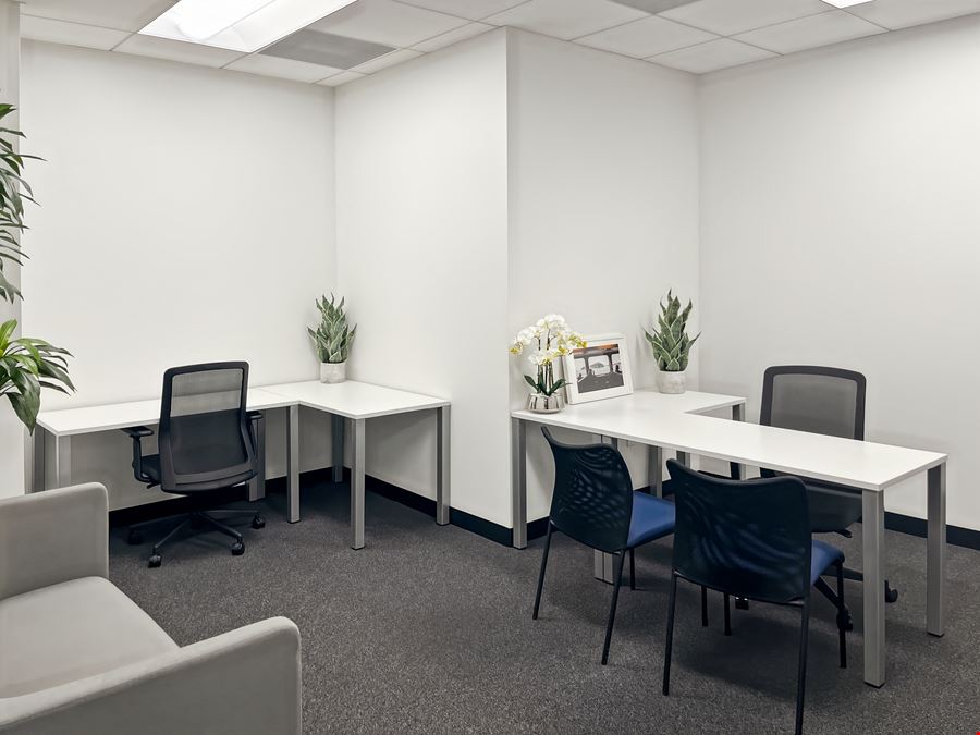 CA, Irvine - Main St