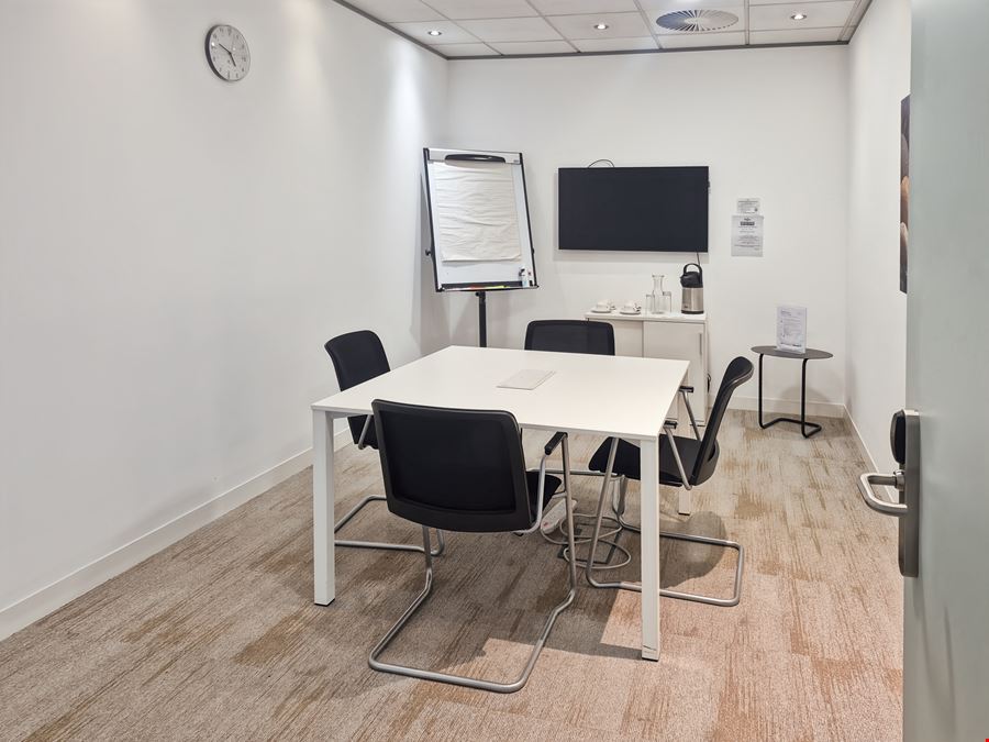 Regus - Enfield Innova Park