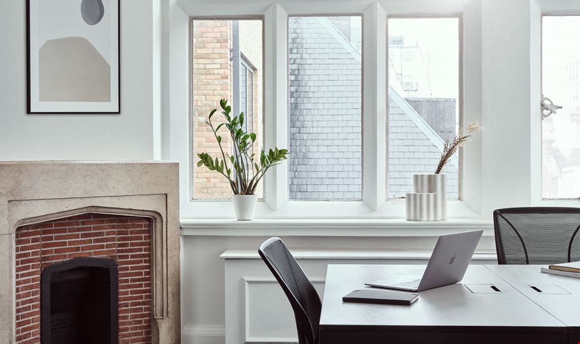 Fora - Green Park House