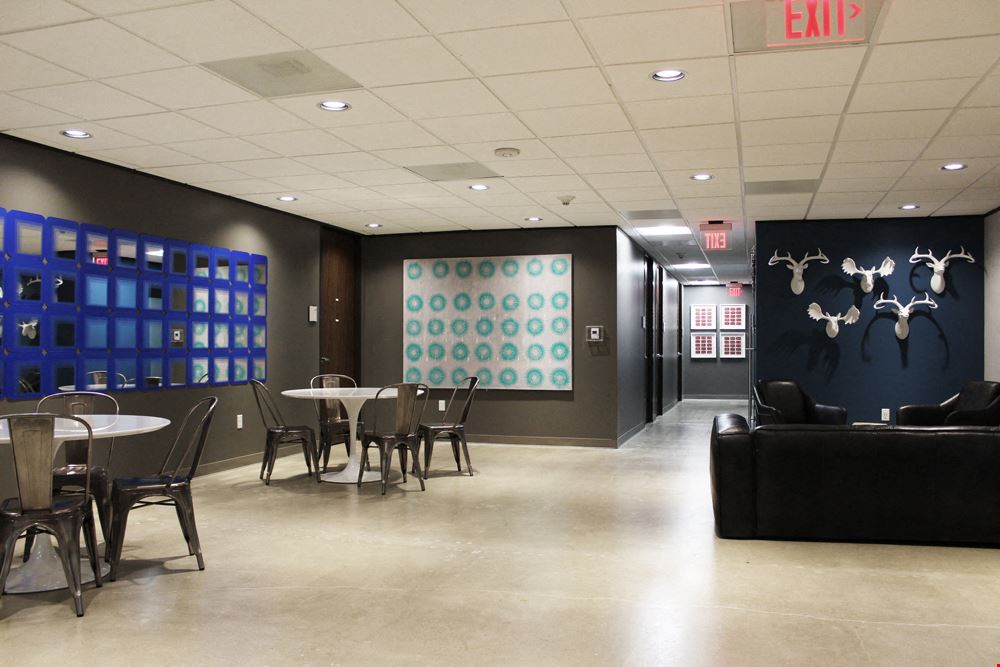 2323 South Voss Road