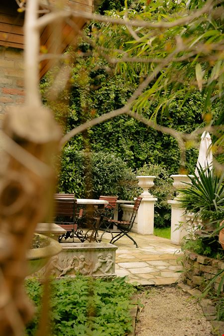 THE GATE BERLIN - GARDEN