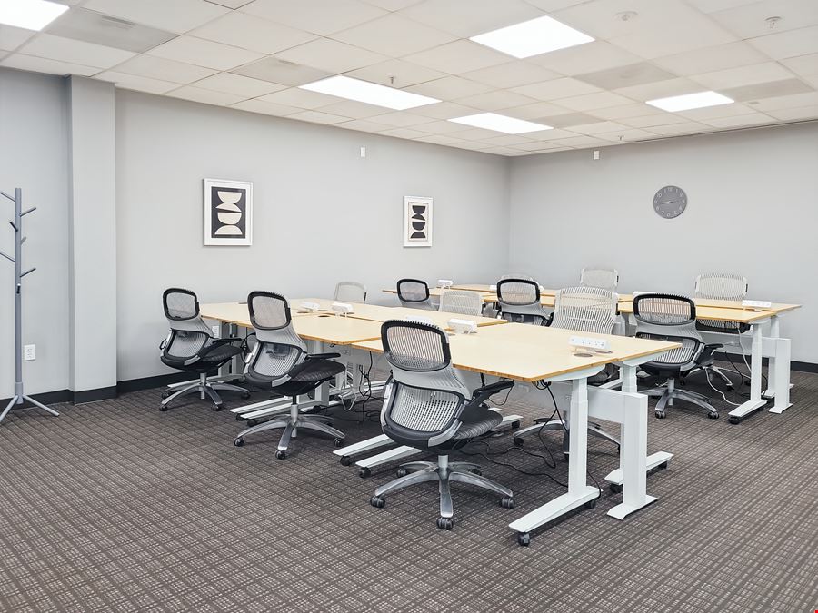 CO, Louisville - 285 Century Pl