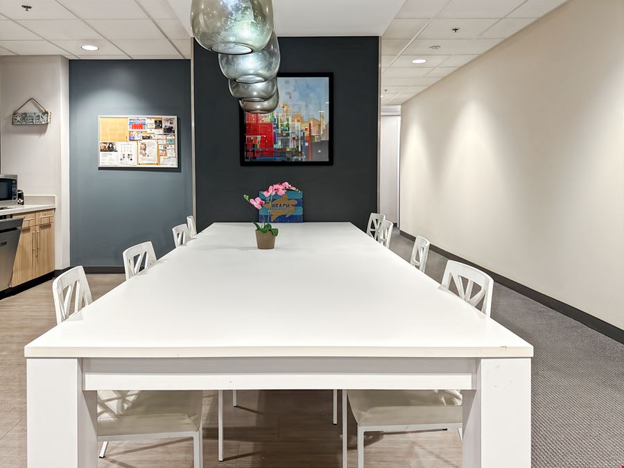 Regus - Hermosa Beach