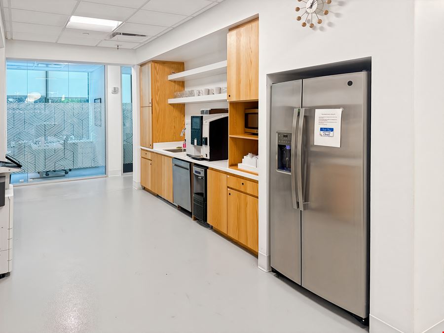 FL, Miami - Spaces CocoWalk