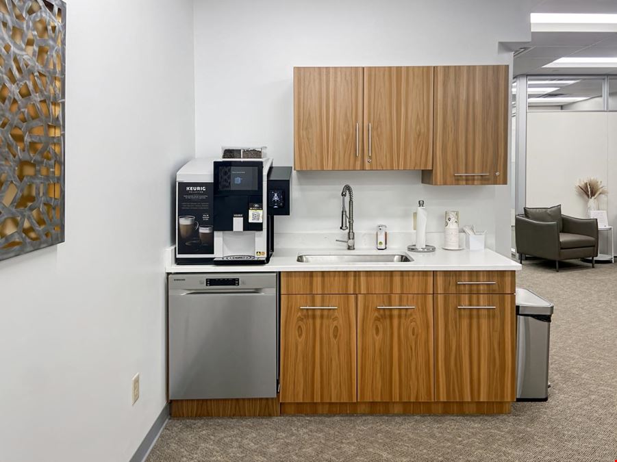 PA, Pittsburgh - Fifth Ave