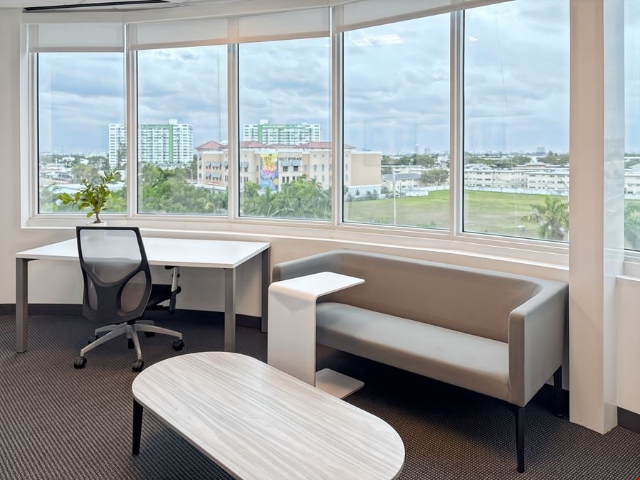 Regus - Causeway Square Centre