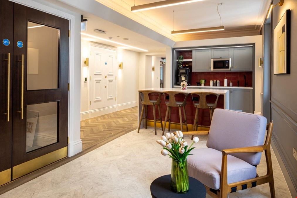 The Space: 117 Piccadilly - Mayfair