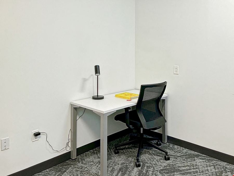 Regus - Bronx - Astor Avenue