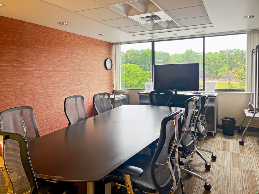 Regus - Nashua – One Tara Boulevard