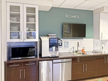 Regus - Forest Hills - Queens Tower