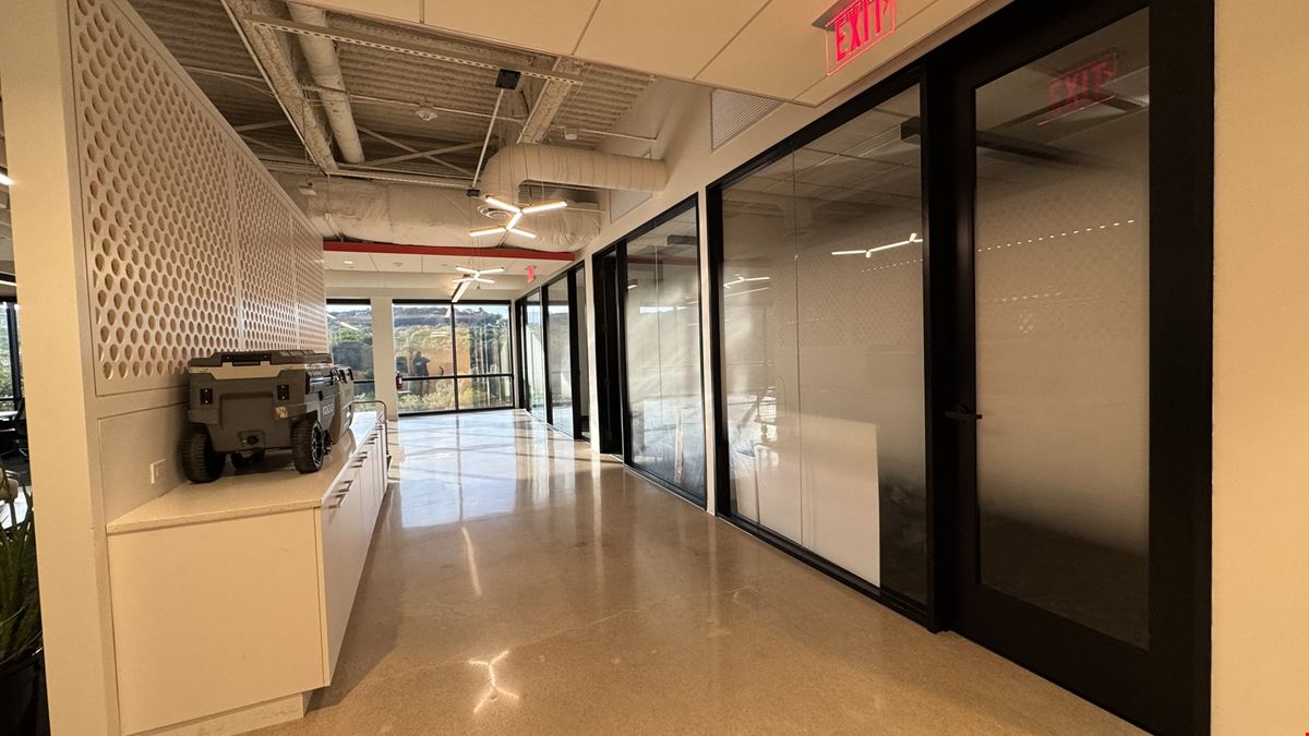 Buttross Coworking Lakewood