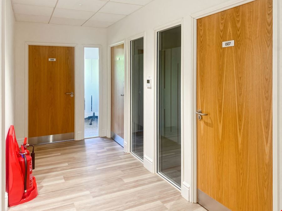 Regus - Worcester Whittington Hall