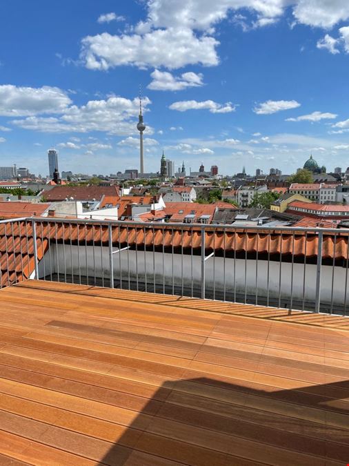 THE GATE BERLIN - ROOFTOP