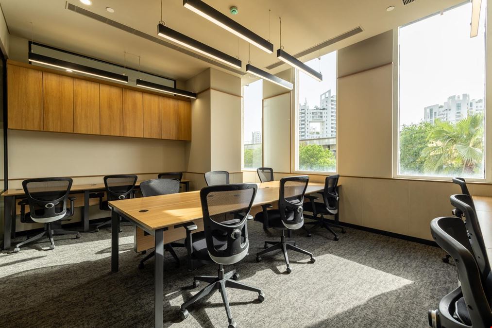 The Circle.Work - Golf Course Road