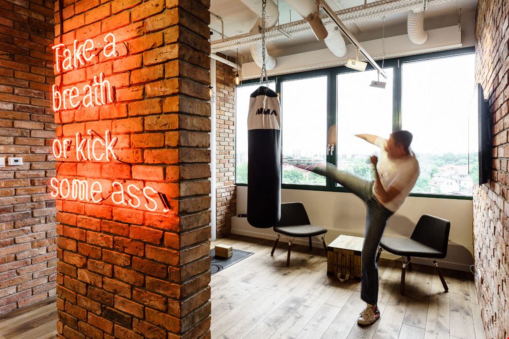 Brain Embassy Jerozolimskie