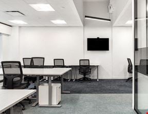 1-10 People - Private Day Office