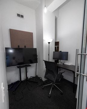 Suite 410