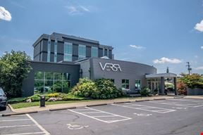 3.-Person Private Office