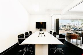 Parsec - Meeting Room for 6