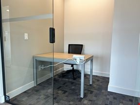 1 Person Office (Internal facing Window)