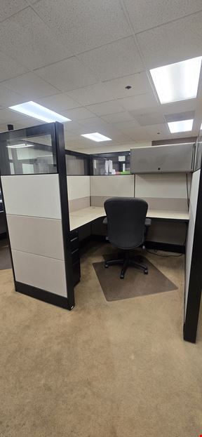 Desk 6