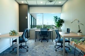 3 Person Office- External with Window