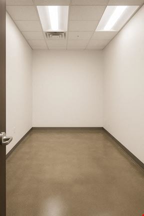 Interior Private Office - 04